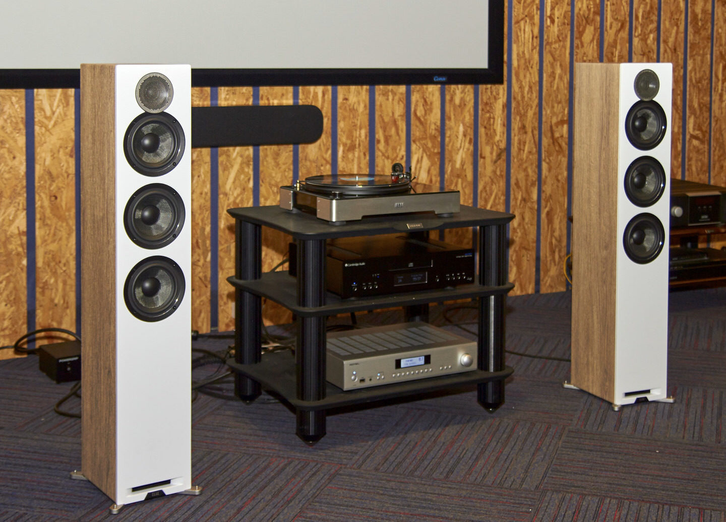  ELAC Debut Reference DFR52